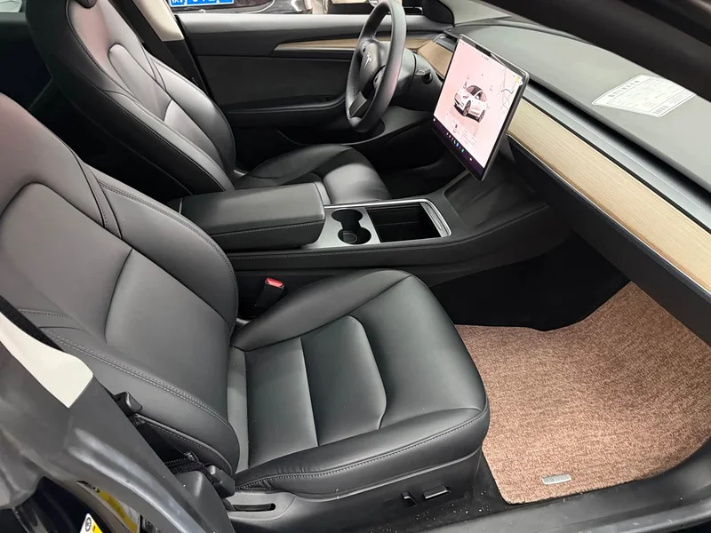 Tesla Model 3 — фото 6
