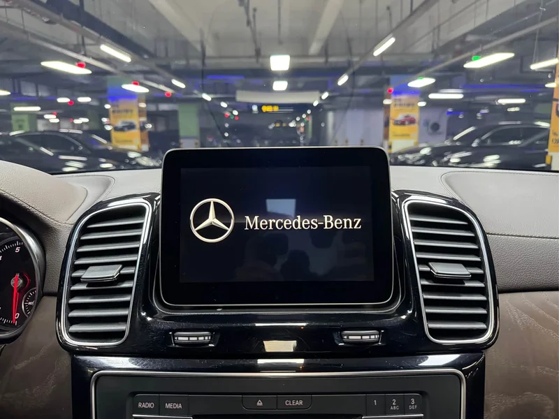 Mercedes-Benz GLE — фото 24