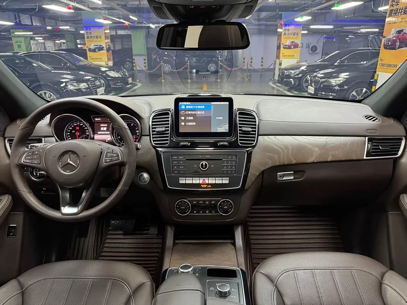 Mercedes-Benz GLE — фото 25