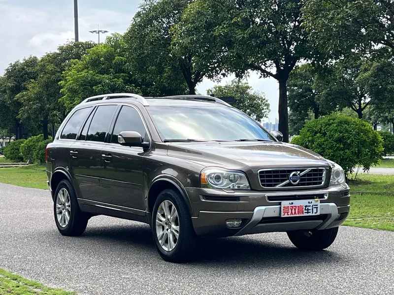 Volvo XC90 — фото 3
