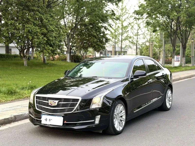 Cadillac ATS-L — фото 1