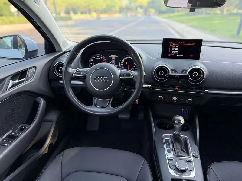 Audi A3 — фото 8