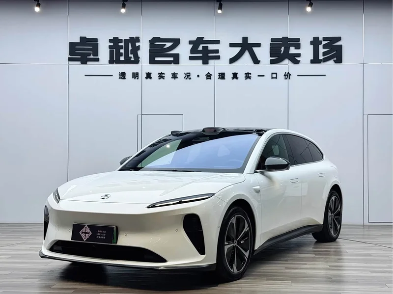 NIO ET5T