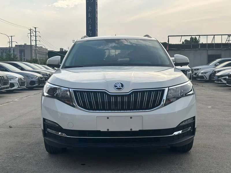 Skoda Kamiq — фото 2