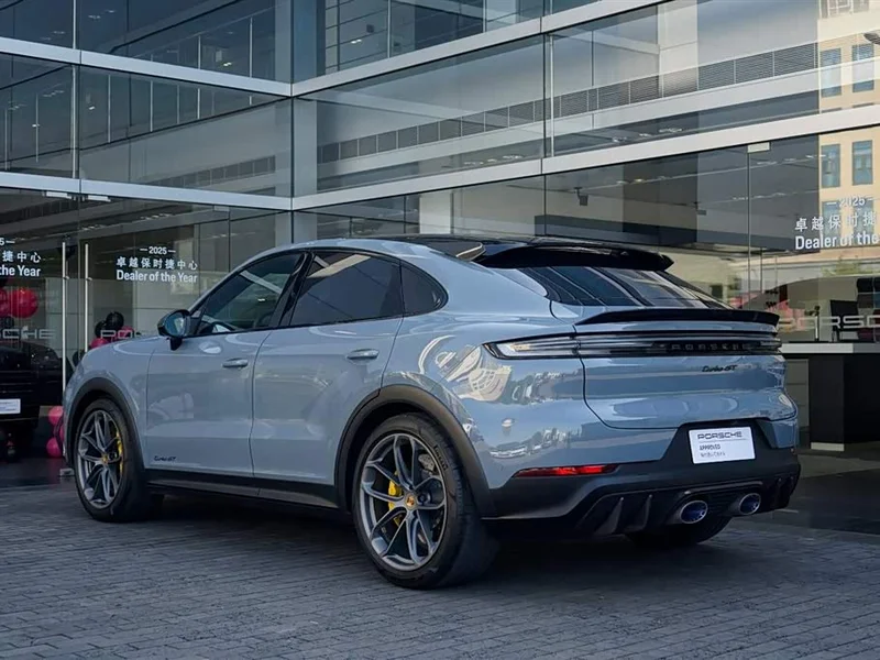 Porsche Cayenne — фото 3