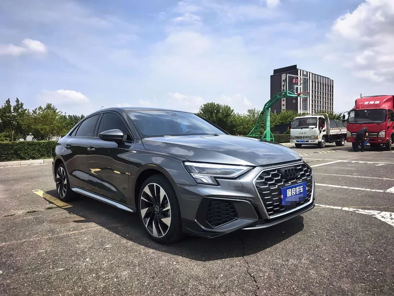 Audi A3 — фото 3
