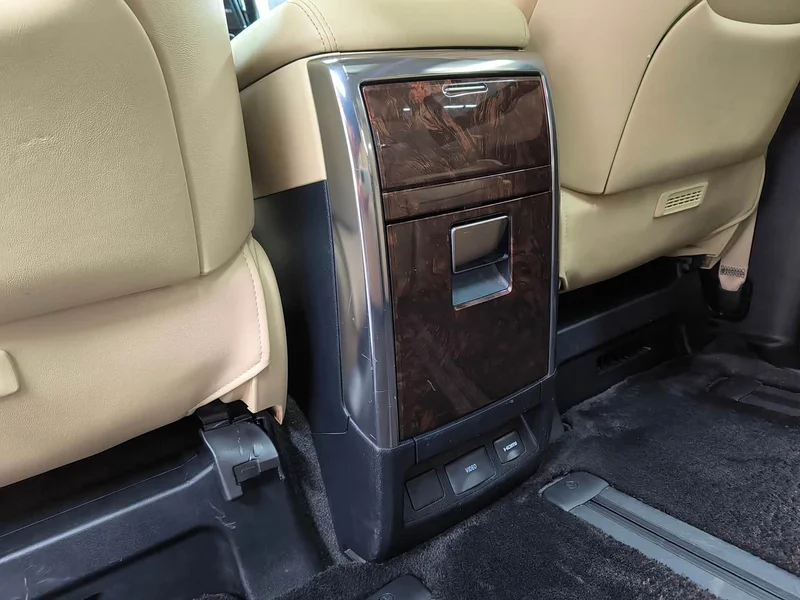 Toyota Alphard — фото 29