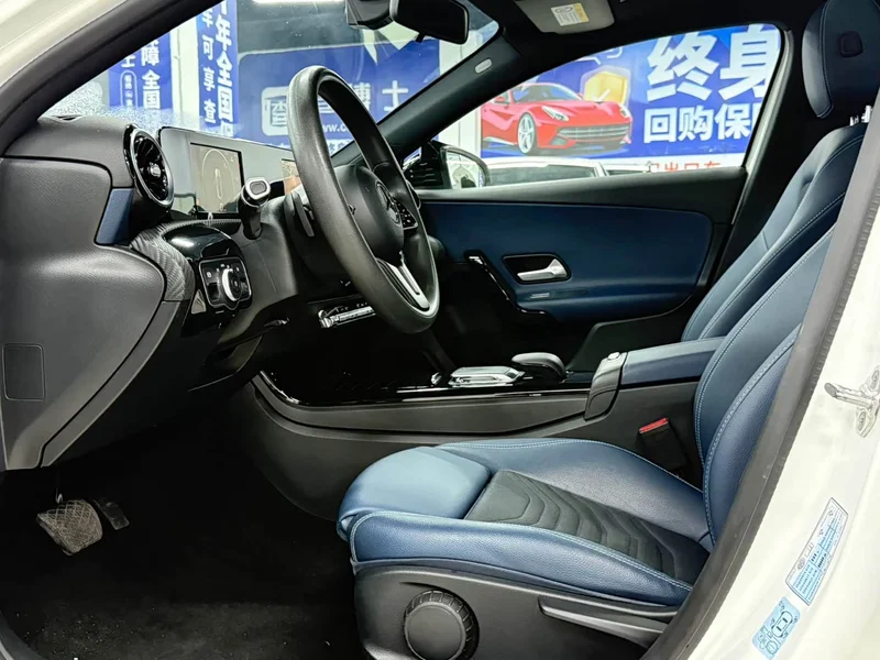 Mercedes-Benz A-Class — фото 16