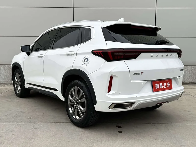 Exeed Zhuifeng — фото 14
