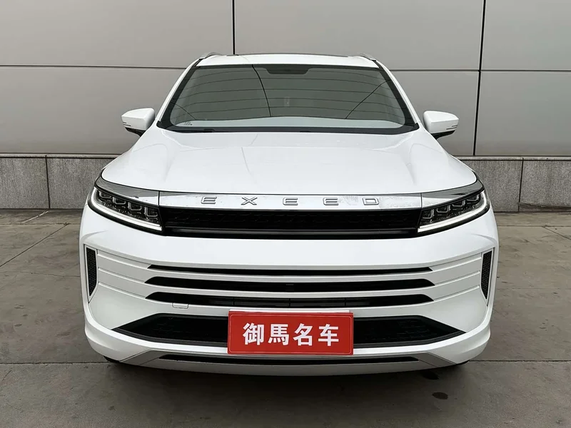 Exeed Zhuifeng — фото 4