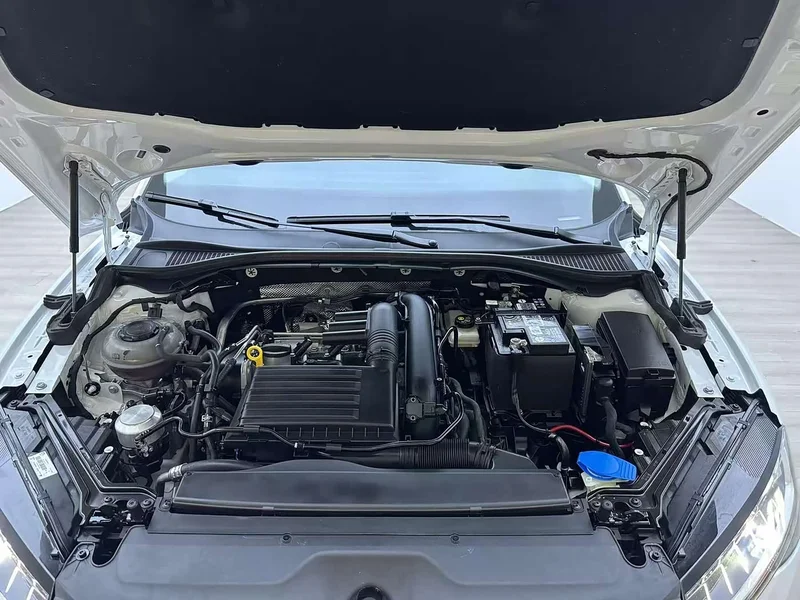 Skoda Superb — фото 17