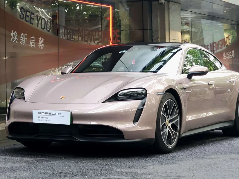 Porsche Taycan