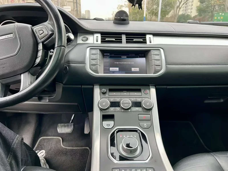 Land Rover Range Rover — фото 19