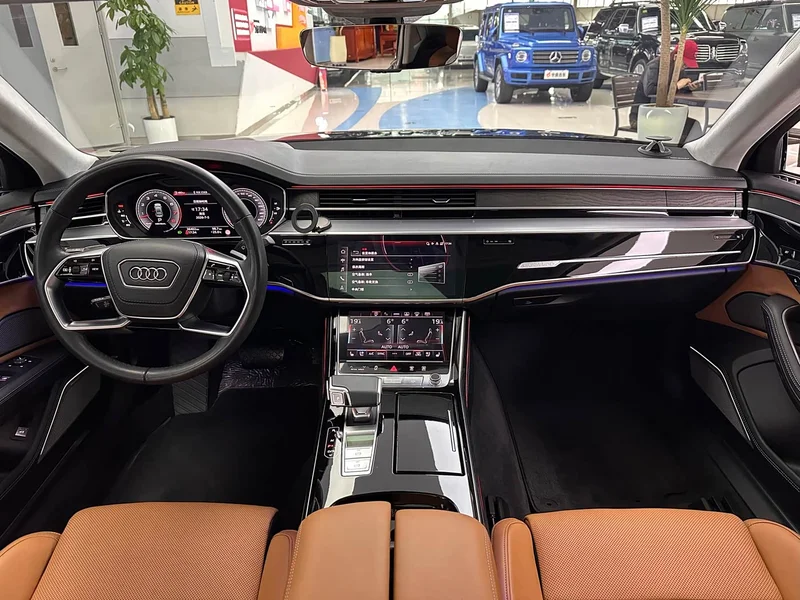 Audi A8 — фото 27