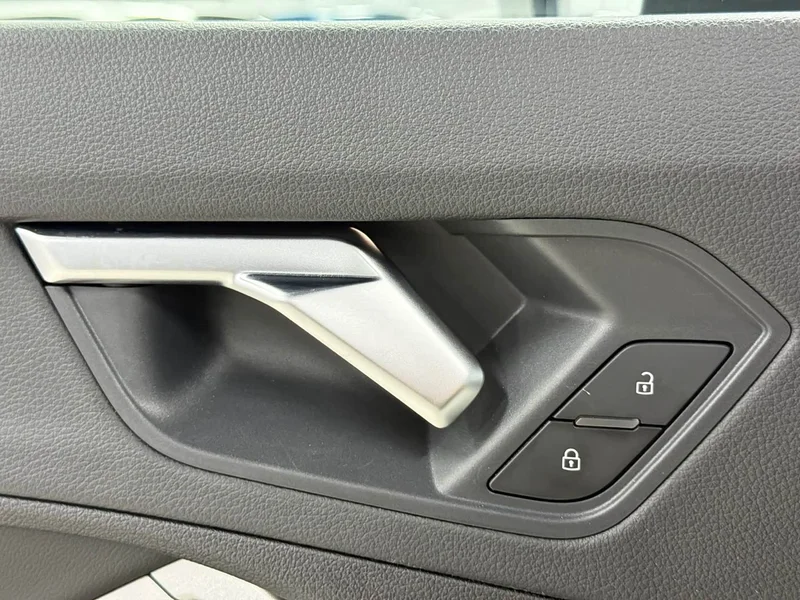Audi Q3 — фото 15