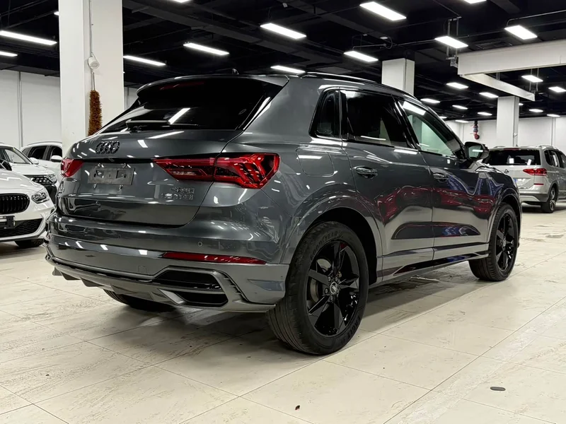 Audi Q3 — фото 5