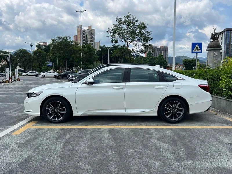 Hyundai Inspire — фото 4