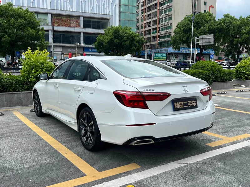 Hyundai Inspire — фото 5