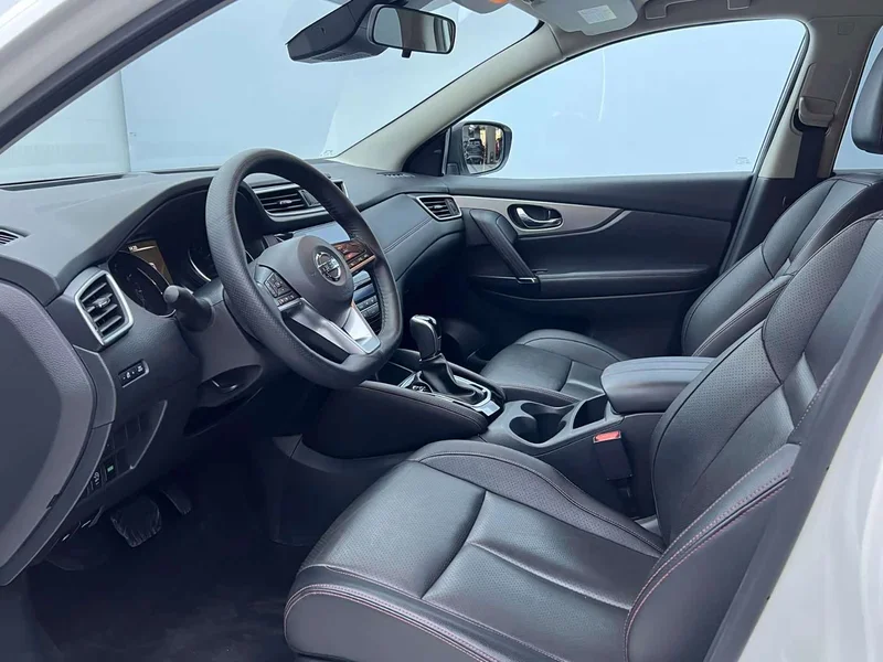 Nissan Qashqai — фото 11