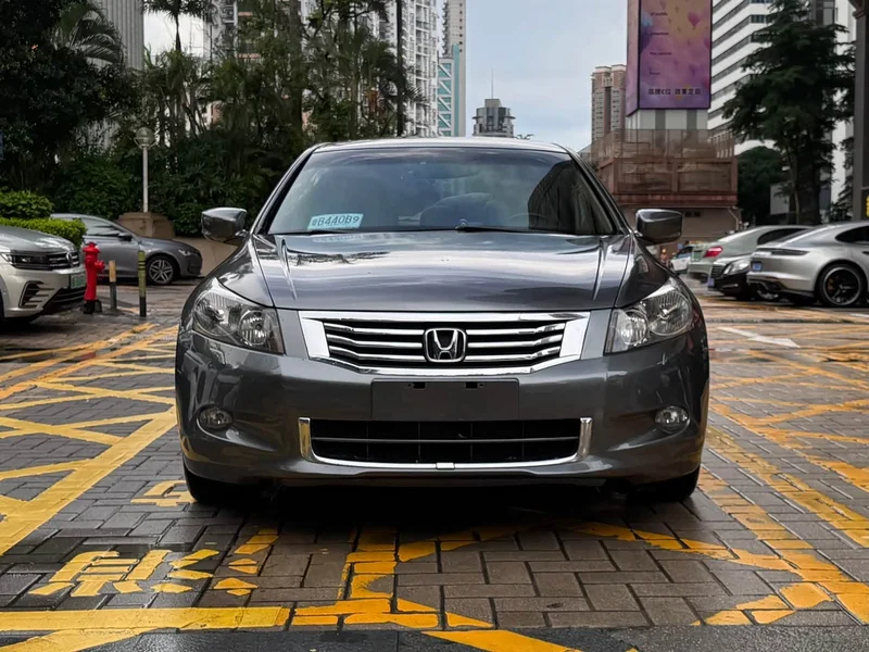 Honda Accord — фото 2
