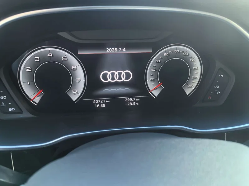 Audi Q3 — фото 6