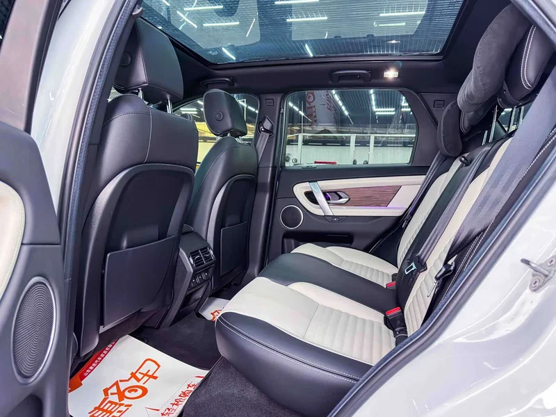 Land Rover Discovery — фото 13