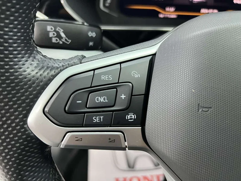 Volkswagen Passat — фото 12