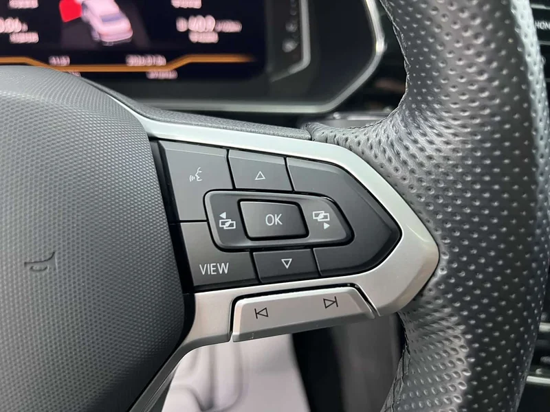 Volkswagen Passat — фото 13