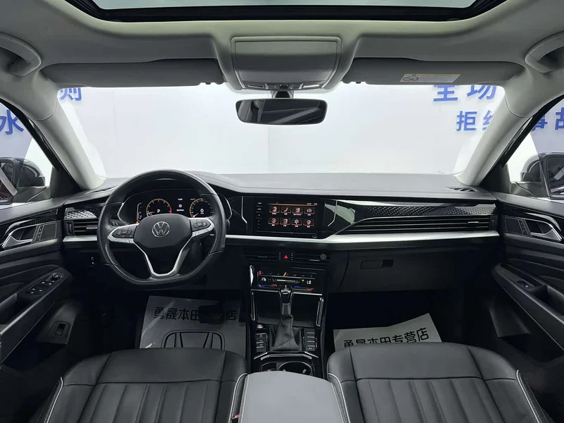Volkswagen Passat — фото 18