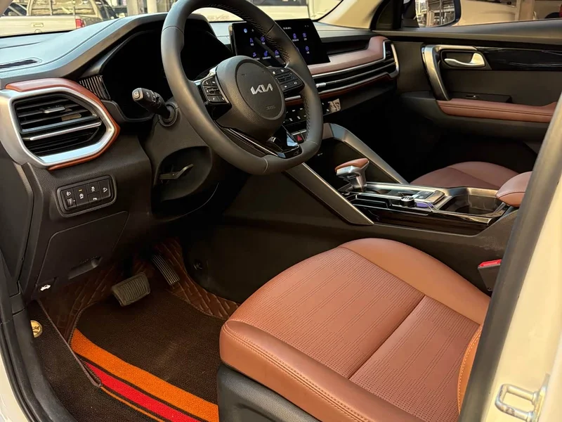 Kia Sportage — фото 5