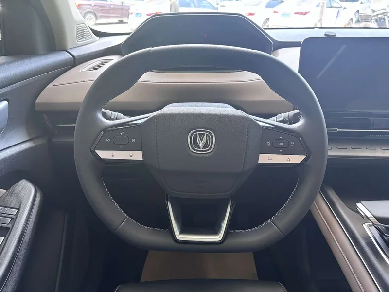 Changan CS55PLUS — фото 12