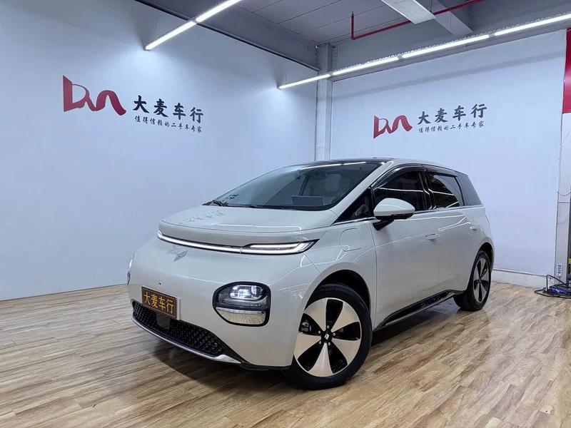 Baojun Yunduo — фото 1