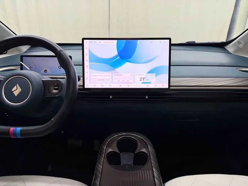 Baojun Yunduo — фото 9