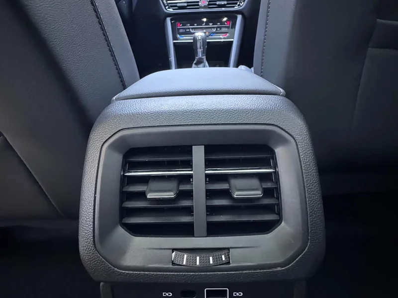 Volkswagen Tharu — фото 22