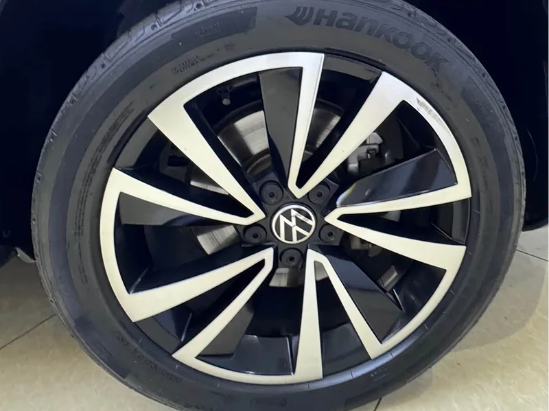 Volkswagen Tharu — фото 25