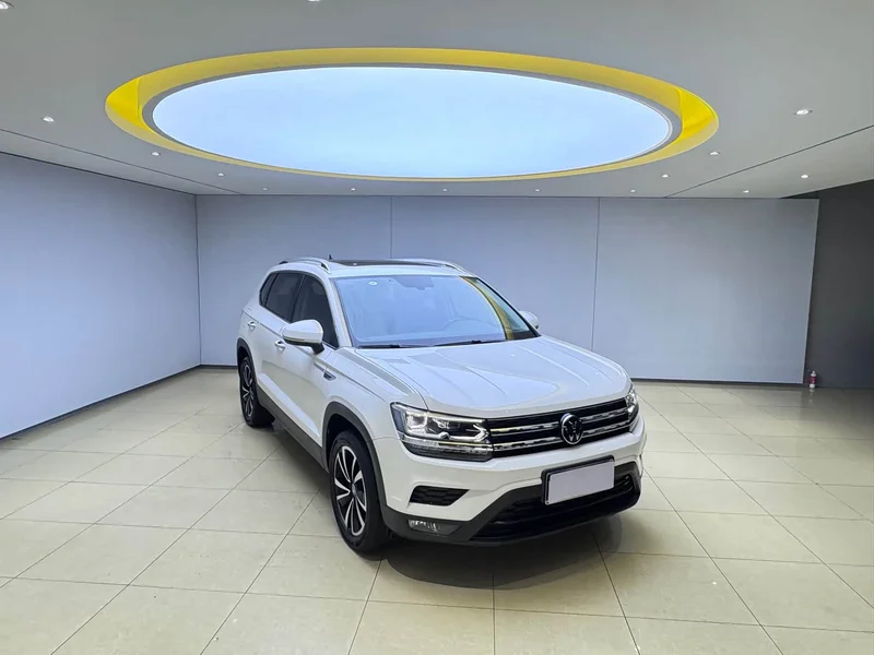 Volkswagen Tharu — фото 3