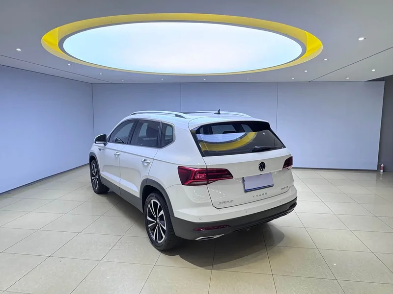 Volkswagen Tharu — фото 4