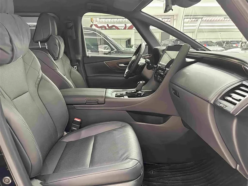 Toyota Vellfire — фото 24