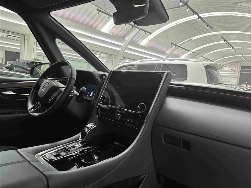 Toyota Vellfire — фото 26