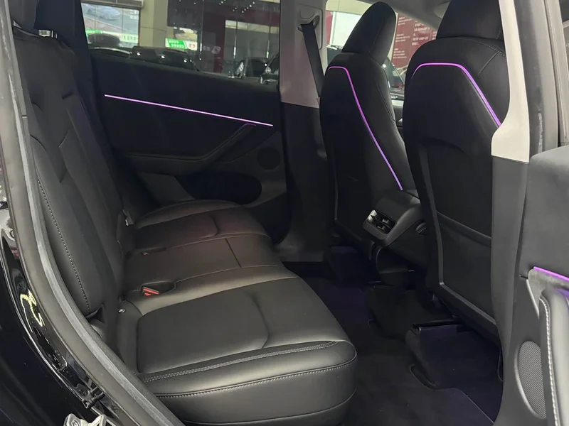 Tesla Model Y — фото 16