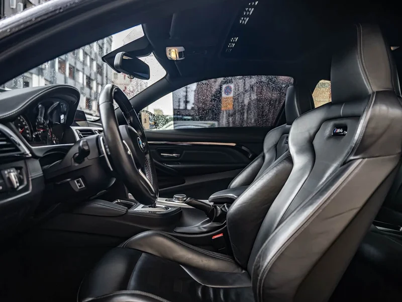 BMW M4 — фото 17