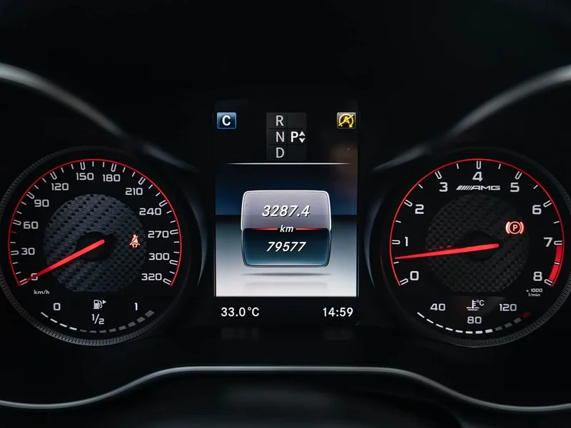 Mercedes-Benz C-Class AMG — фото 10