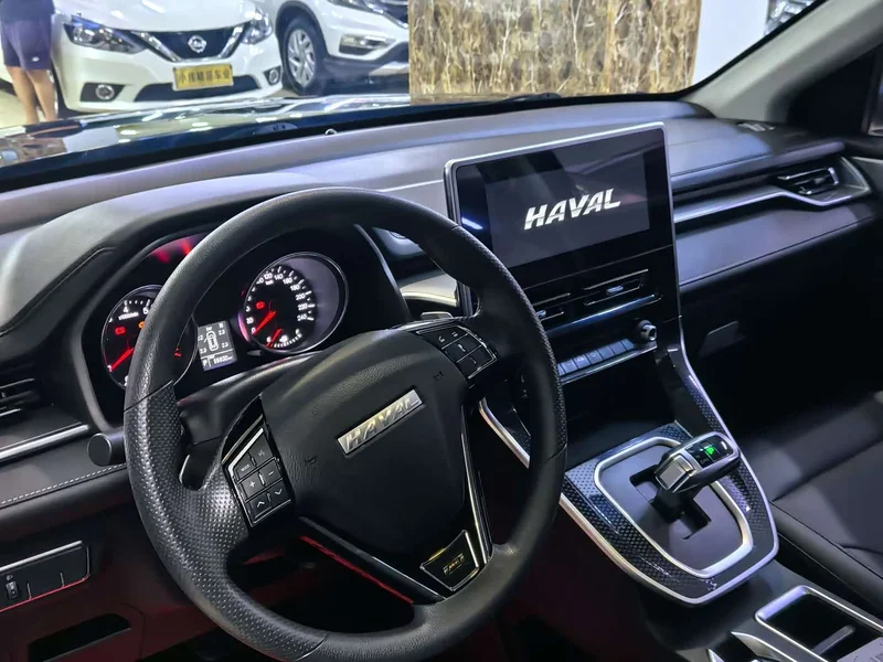 Haval M6 — фото 7