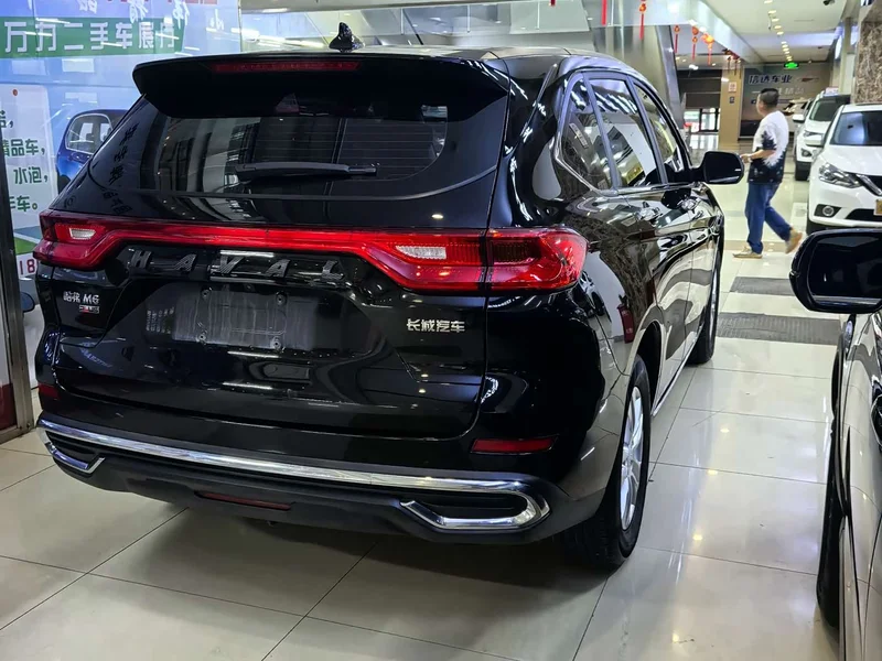 Haval M6 — фото 9