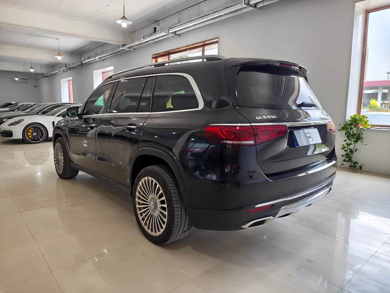 Mercedes-Benz GLS — фото 4