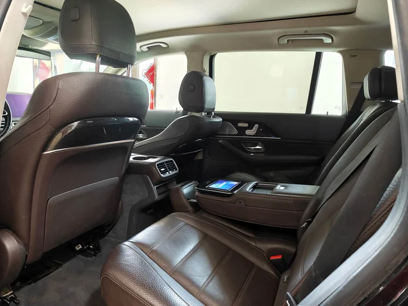 Mercedes-Benz GLS — фото 8