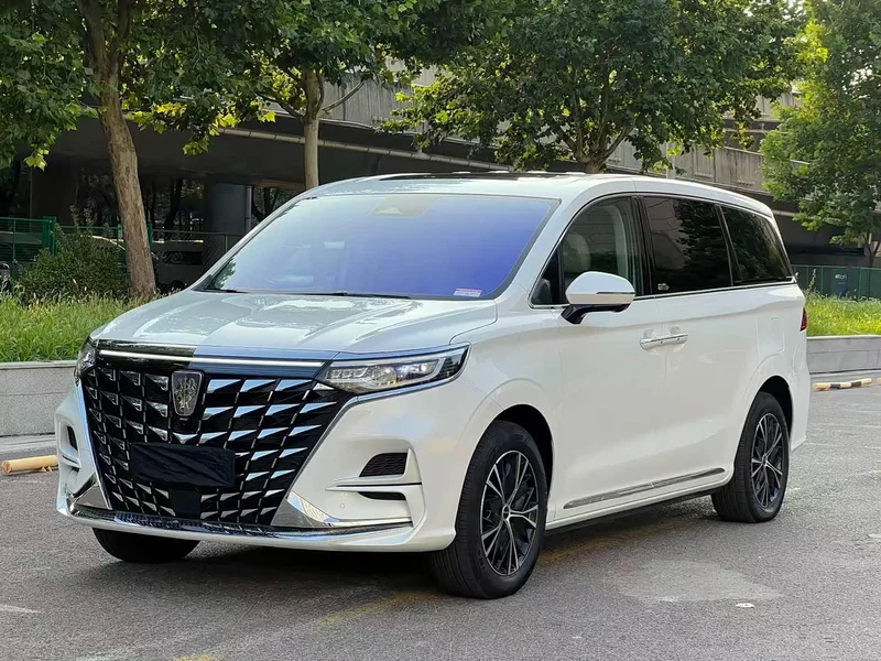 Roewe iMAX8 New Energy