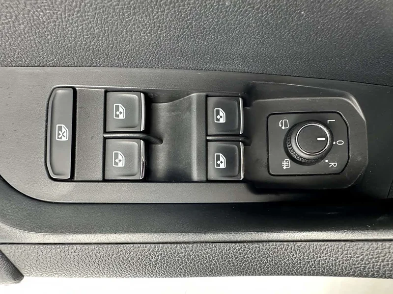 Skoda Karoq — фото 12