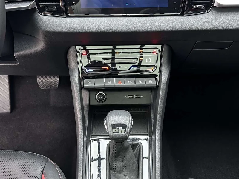 Skoda Karoq — фото 15