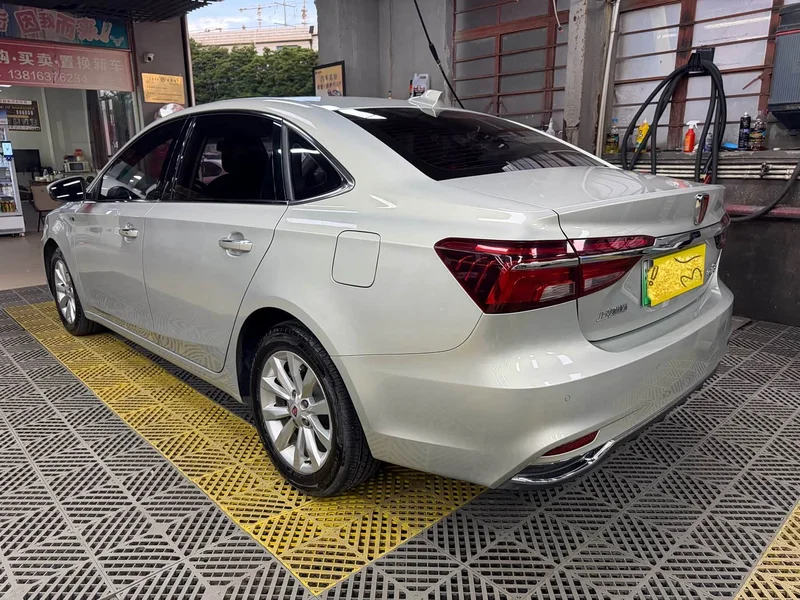 Roewe i6 New Energy — фото 4